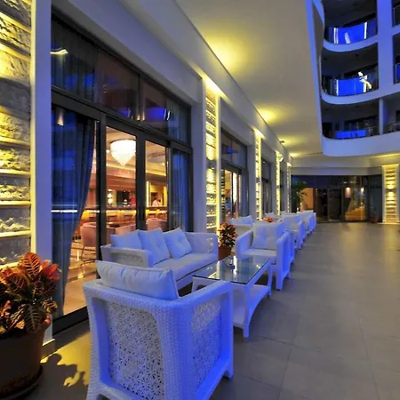 Golden Rock Отель Мармарис