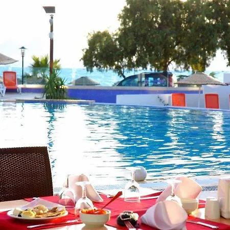 Hotell Golden Rock 5*