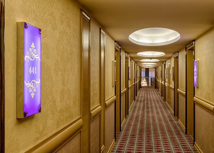 Golden Rock Hotel 5*