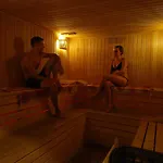 金岩石海滩酒店 5* 马尔马里斯