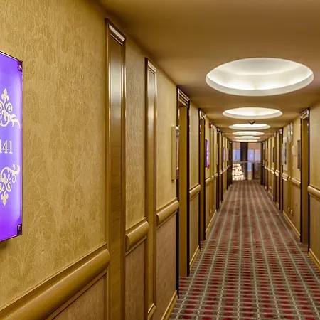 Golden Rock Hotel 5*