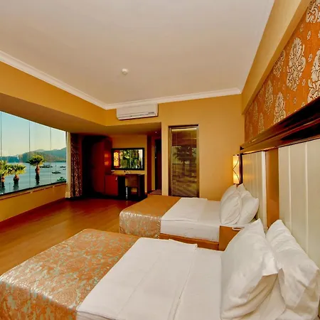 Golden Rock Hotel